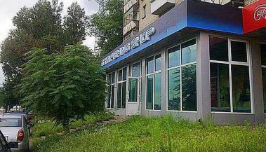рекламное оформление фасада магазина